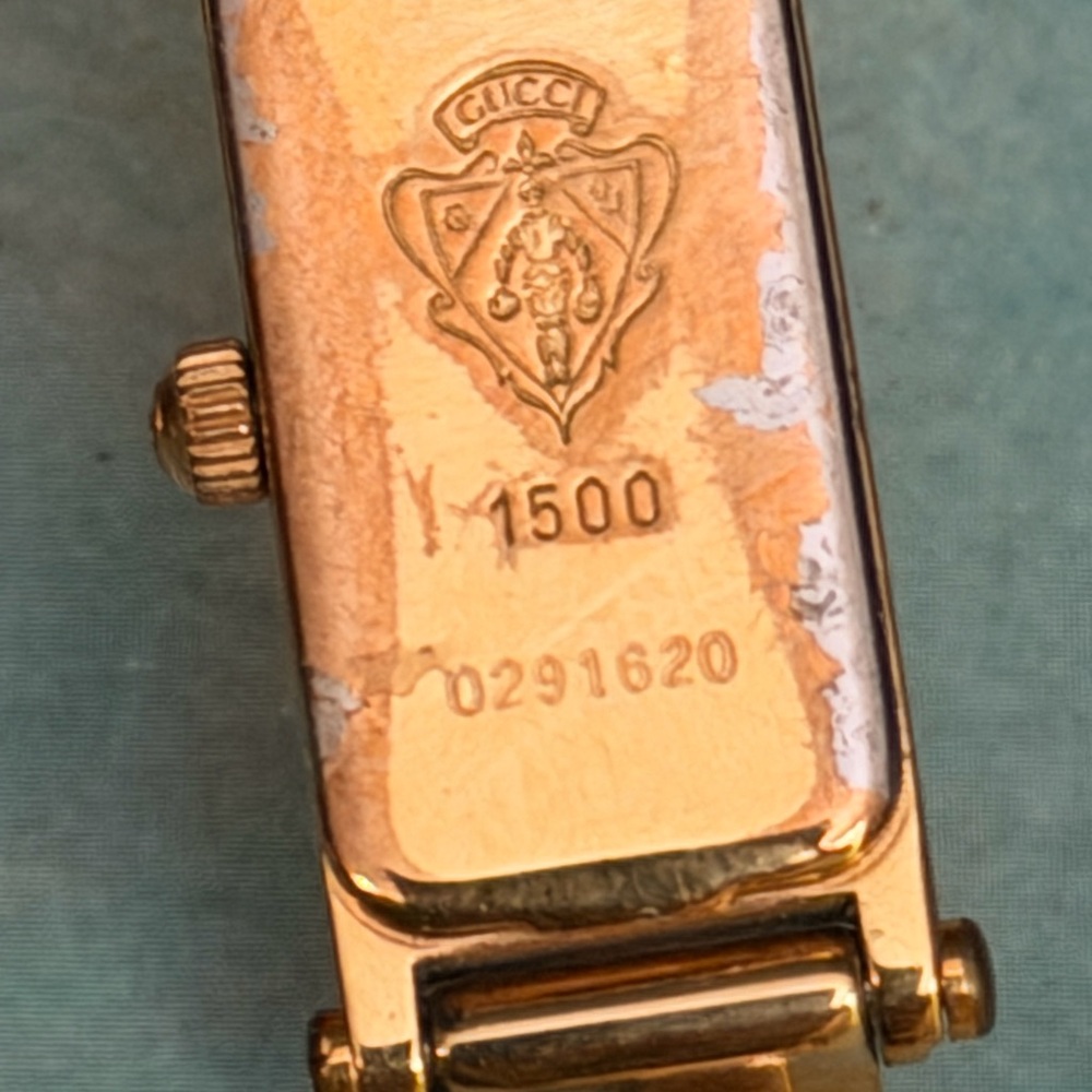 Gucci Gold-Tone Rectangular Watch with Brown Leat… - image 10